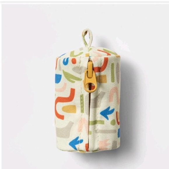 Fabric Dog Leash And Waste Bag Holder - Boots &
Barkley™ - Picture 3 of 11